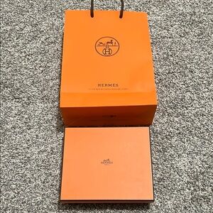 Hermès Orange Gift Bag and Box Set